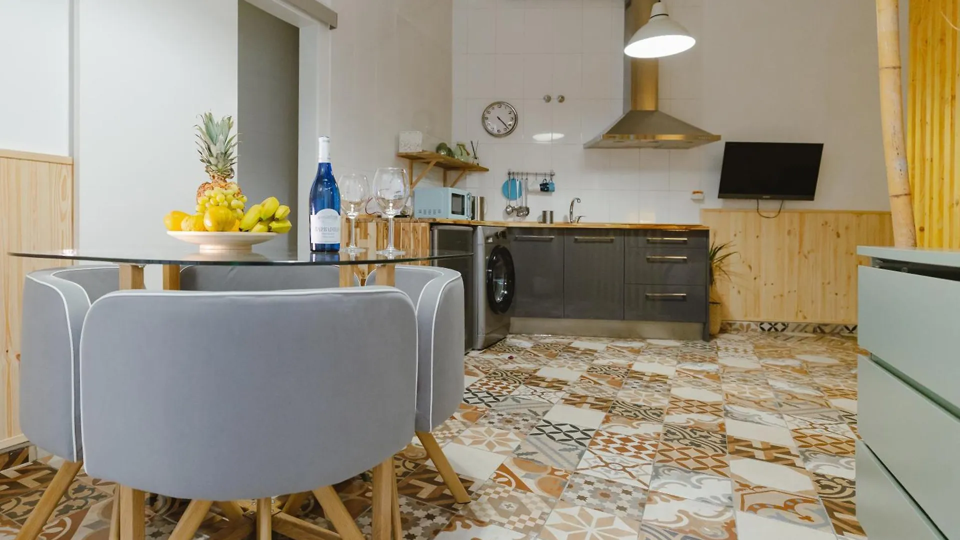 Letsmalaga - Lovely Studio In Malaga Centre Apartamento